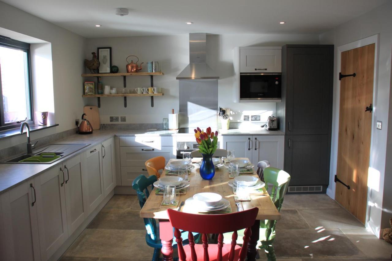 Villa Charming And Luxury Retreats On Our Farm Billingshurst Exterior foto