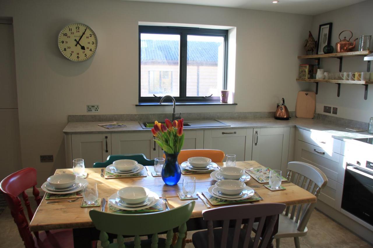 Villa Charming And Luxury Retreats On Our Farm Billingshurst Exterior foto